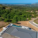 Colombina - Avec Piscine Villa *