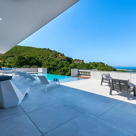 Villa Colombina - Avec Piscine Bastelicaccia